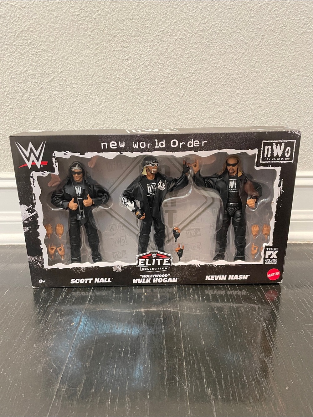 Mattel WWE Elite
Collection - New World
Order " Hollywood" Hall/Nash/Hogan